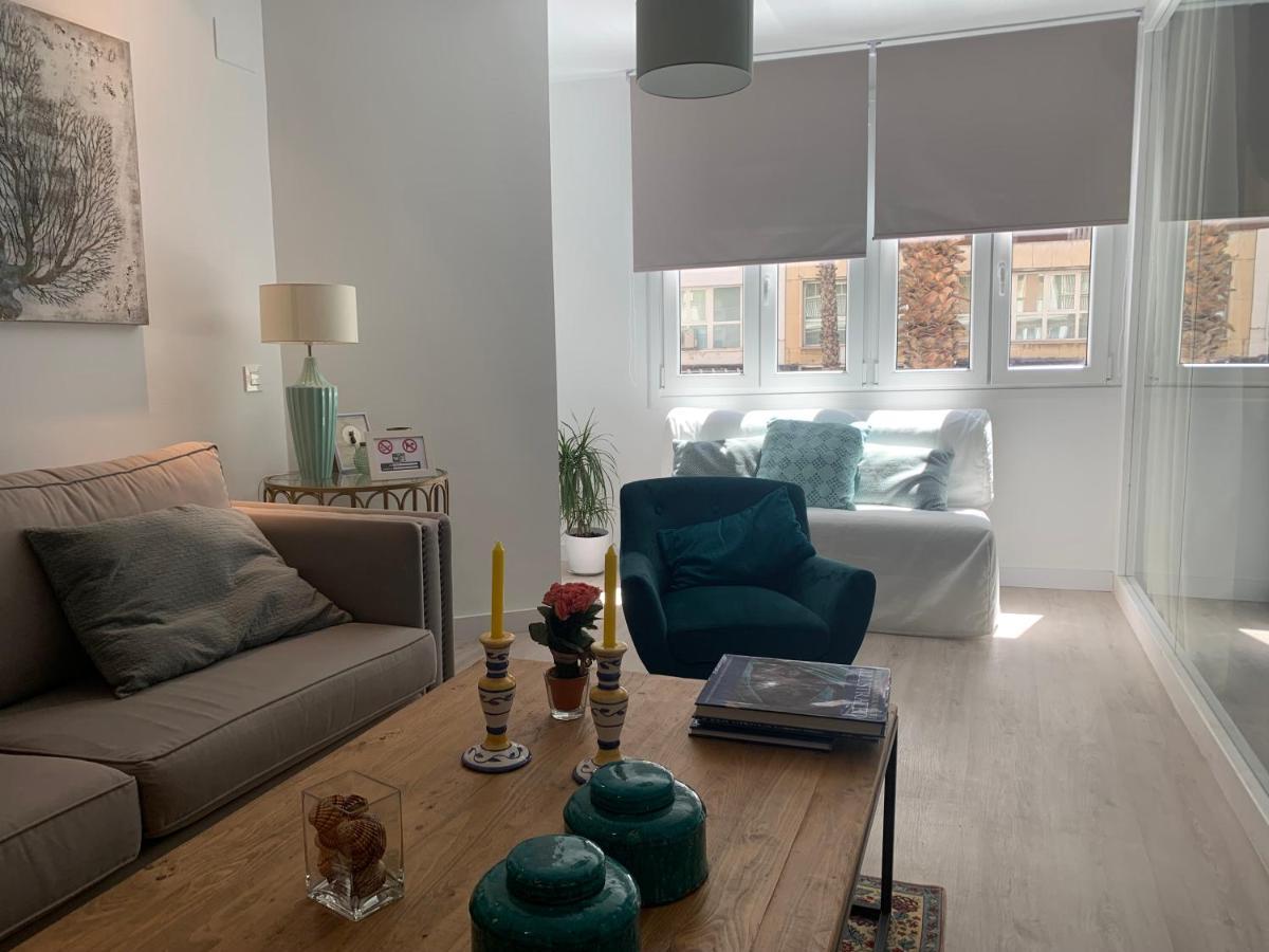 Nuevo Apartamento Lujo Playa Malagueta-Centro Малага Екстериор снимка