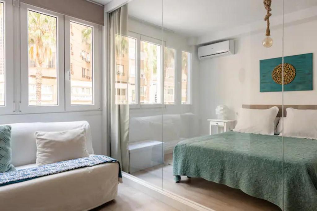 Nuevo Apartamento Lujo Playa Malagueta-Centro Малага Екстериор снимка
